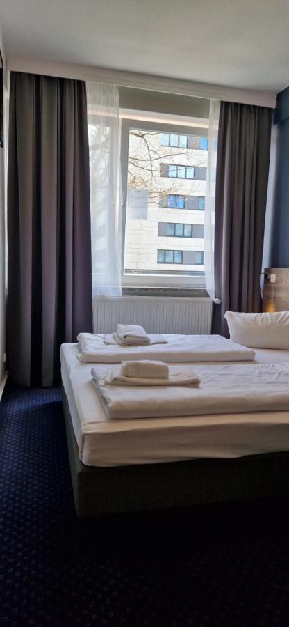 Hotel Mercedes/Centrum Αμβούργο Εξωτερικό φωτογραφία