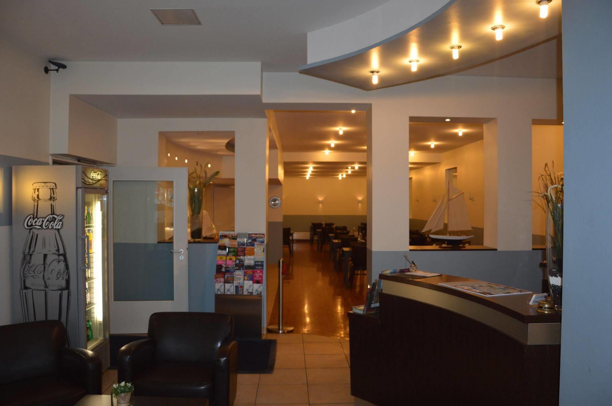Hotel Mercedes/Centrum Αμβούργο Εξωτερικό φωτογραφία